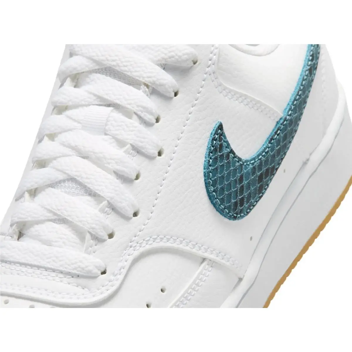 Nike shoes - White Snake Print 13
