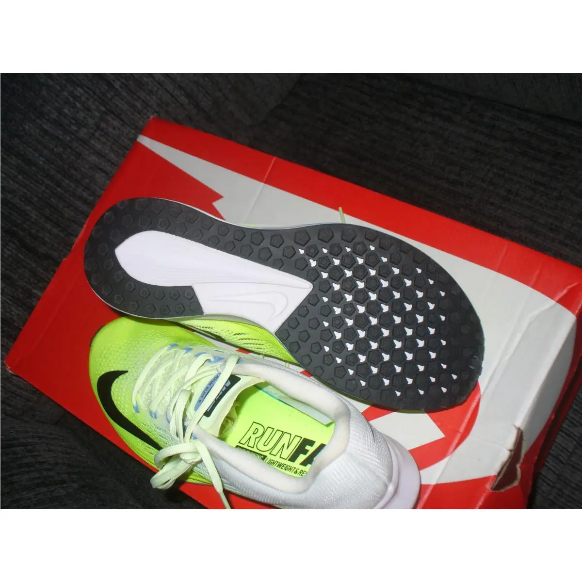 Nike Air Zoom Elite 9 Yell/whi Women Athleticshoe Sz 5.5 863770-701 NO Lid
