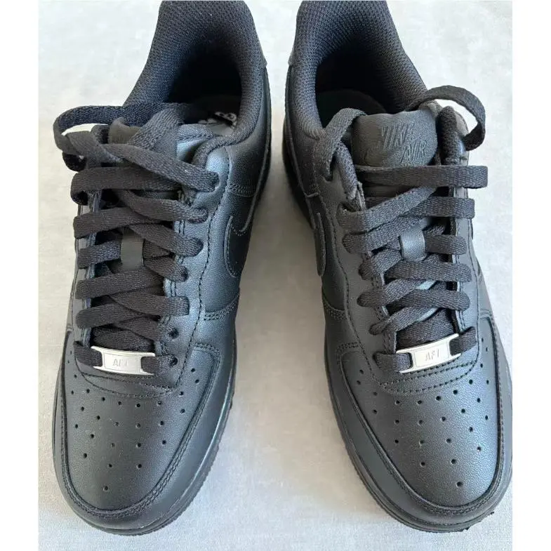 Nike shoes - Black 1
