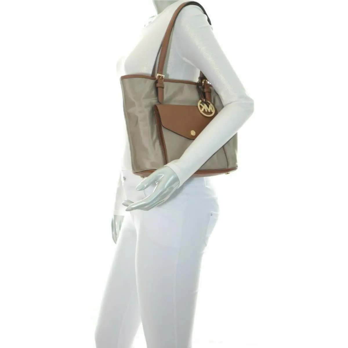 Michael Kors Jet Set Item Medium Nylon Multifunction Pocket Tote Bag Dust