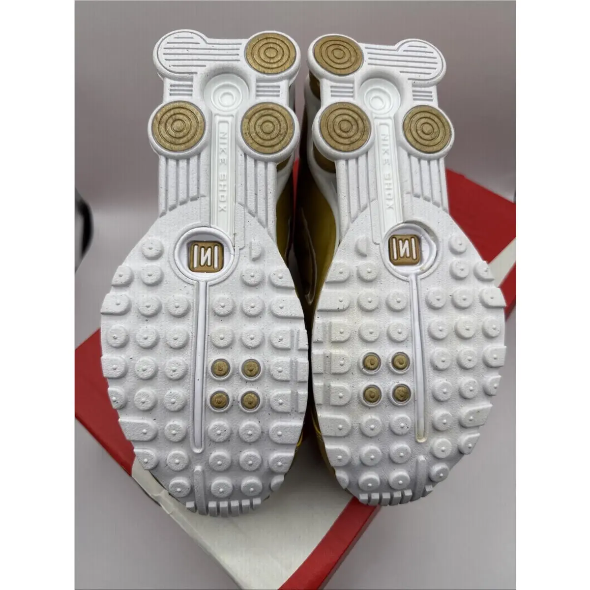 Nike shoes - Nike Shox - Shox - CW2626700 - White (UPC: 0198484281517) 4