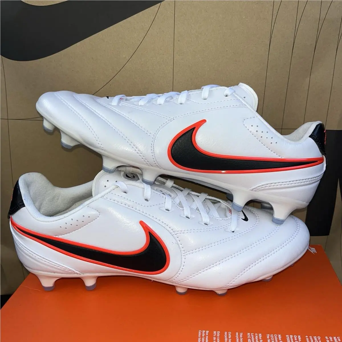 Nike shoes - Nike Tiempo Ligera - Tiempo Ligera - HQ3158-106 - Multi Color 0