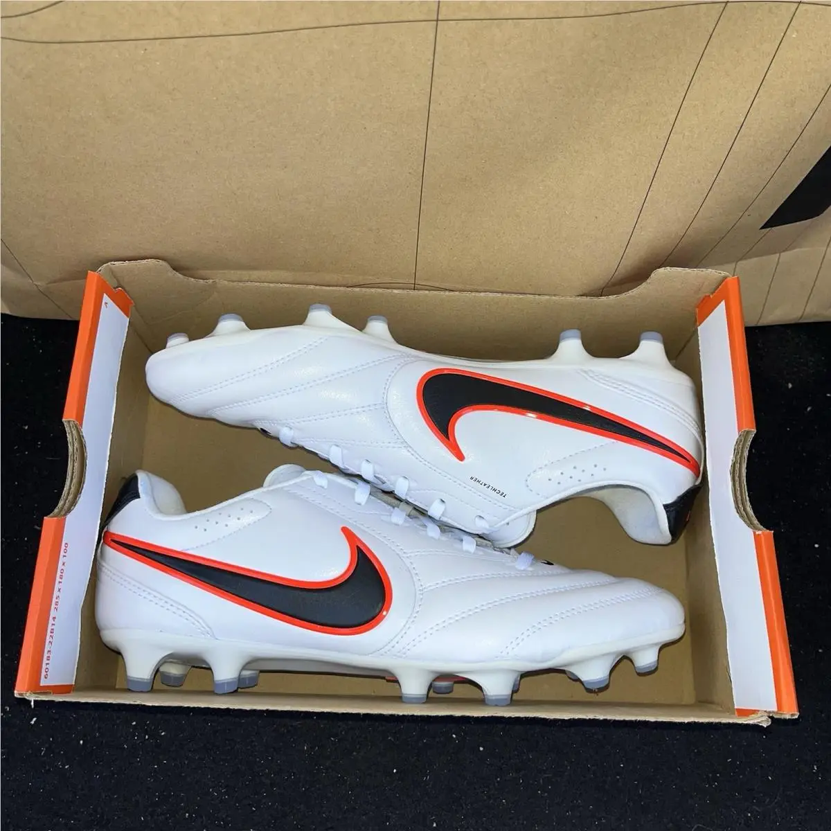 Nike shoes - Nike Tiempo Ligera - Tiempo Ligera - HQ3158-106 - Multi Color 5