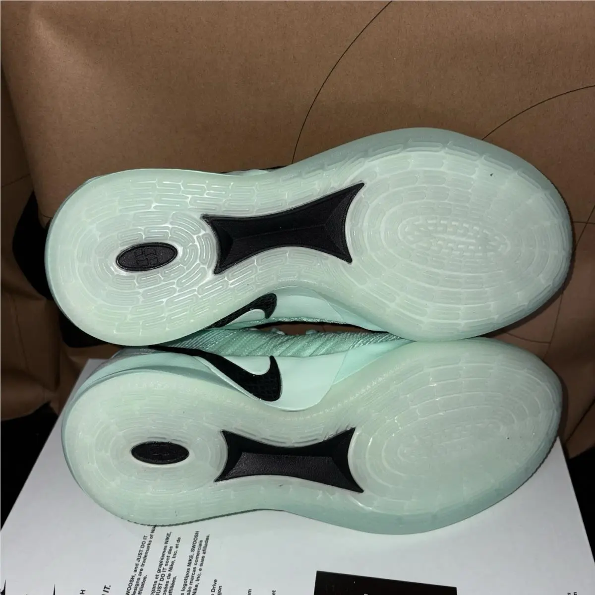 Nike shoes - Nike 3 - Hf2881-302 - Mint Foam/Black-Mint Foam 4