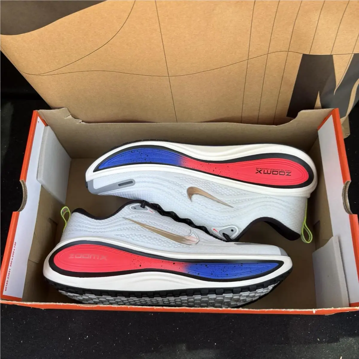 Nike shoes - Nike Vomero Plus - Vomero Plus - IR2984-100 - White/Metallic Silver/Racr Blu 6