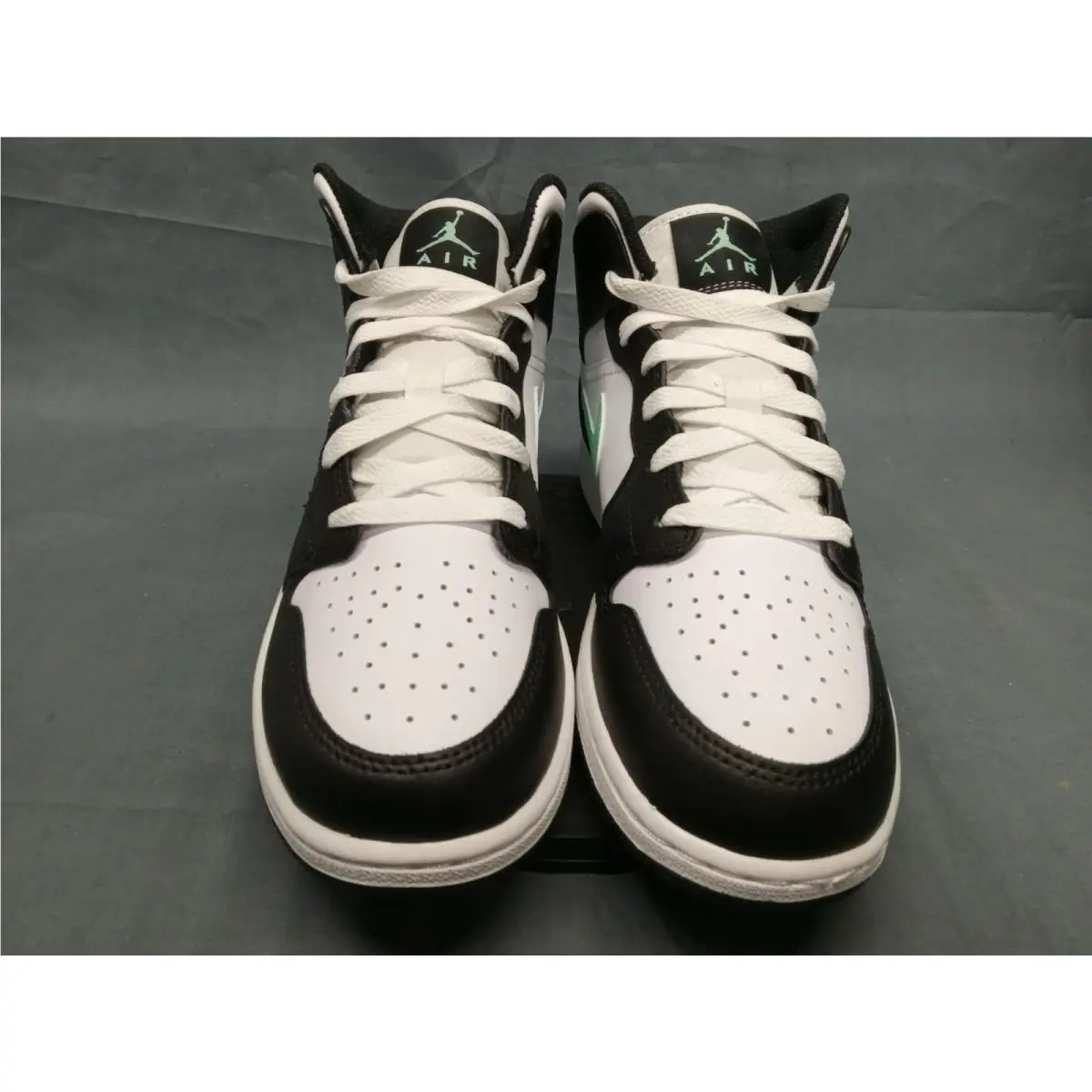 Nike shoes - Jordan Air 1 Mid GS - DQ8423 103 - White (UPC: 197593846143) 1