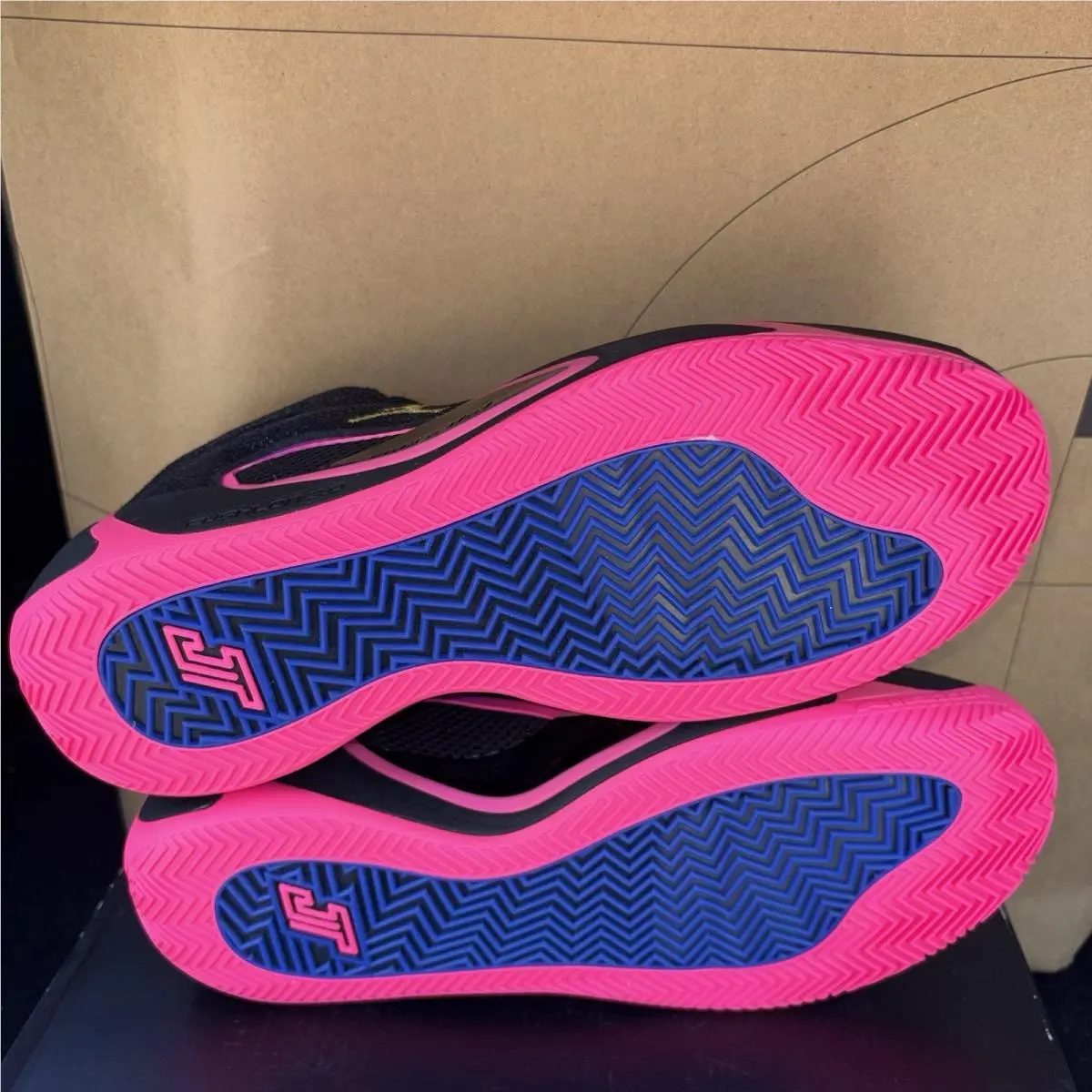 Nike shoes - Air Jordan 4 - Air - IR0073 003 - Black/Pink-Purple (UPC: 00198728317019) 4