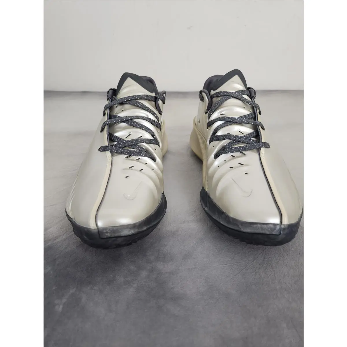 Nike shoes - Nike G.T. - IR1829 001 - Metallic Silver/Iron Grey 3