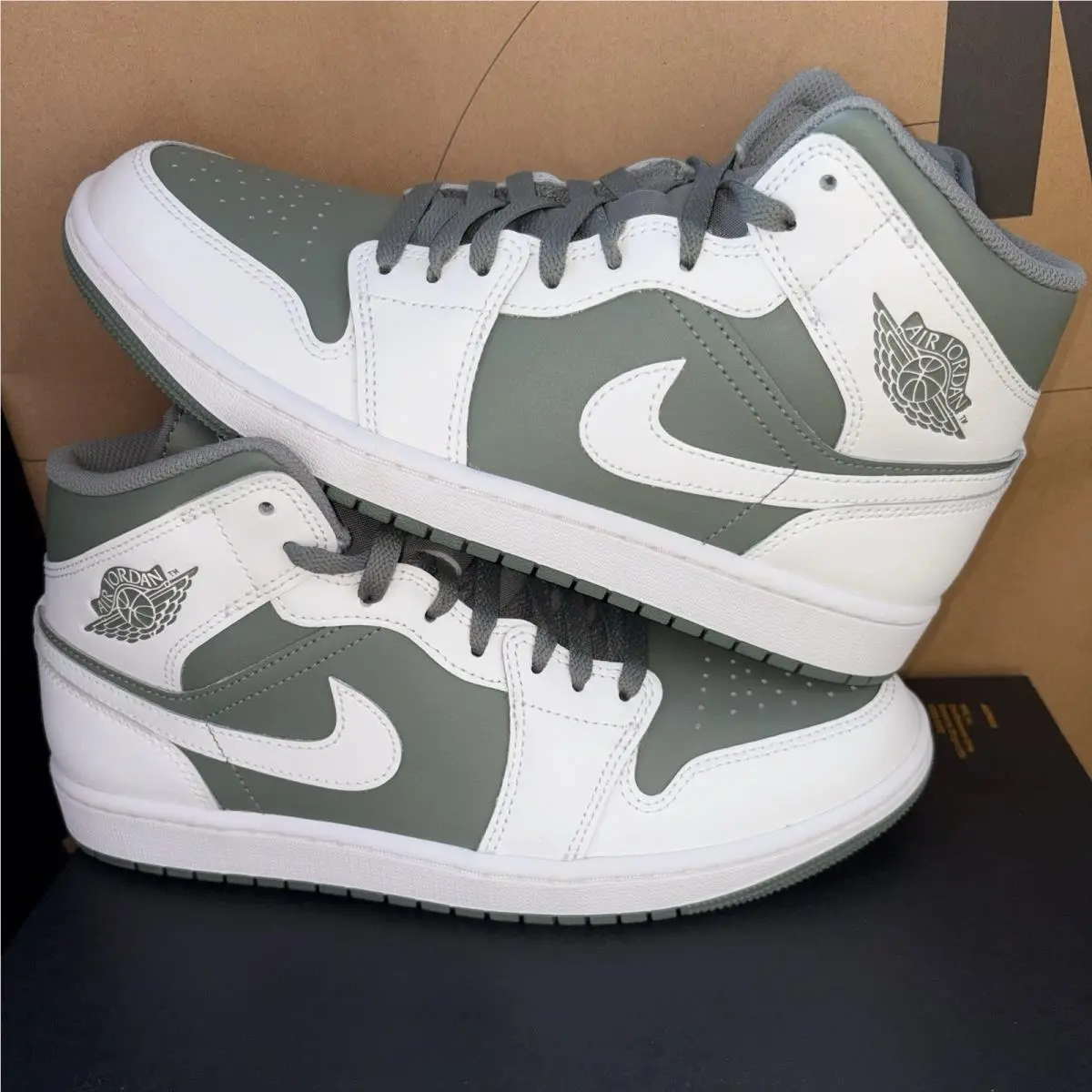 Nike shoes - Nike Air Jordan 1 - Air - DQ8426-107 - Green 0