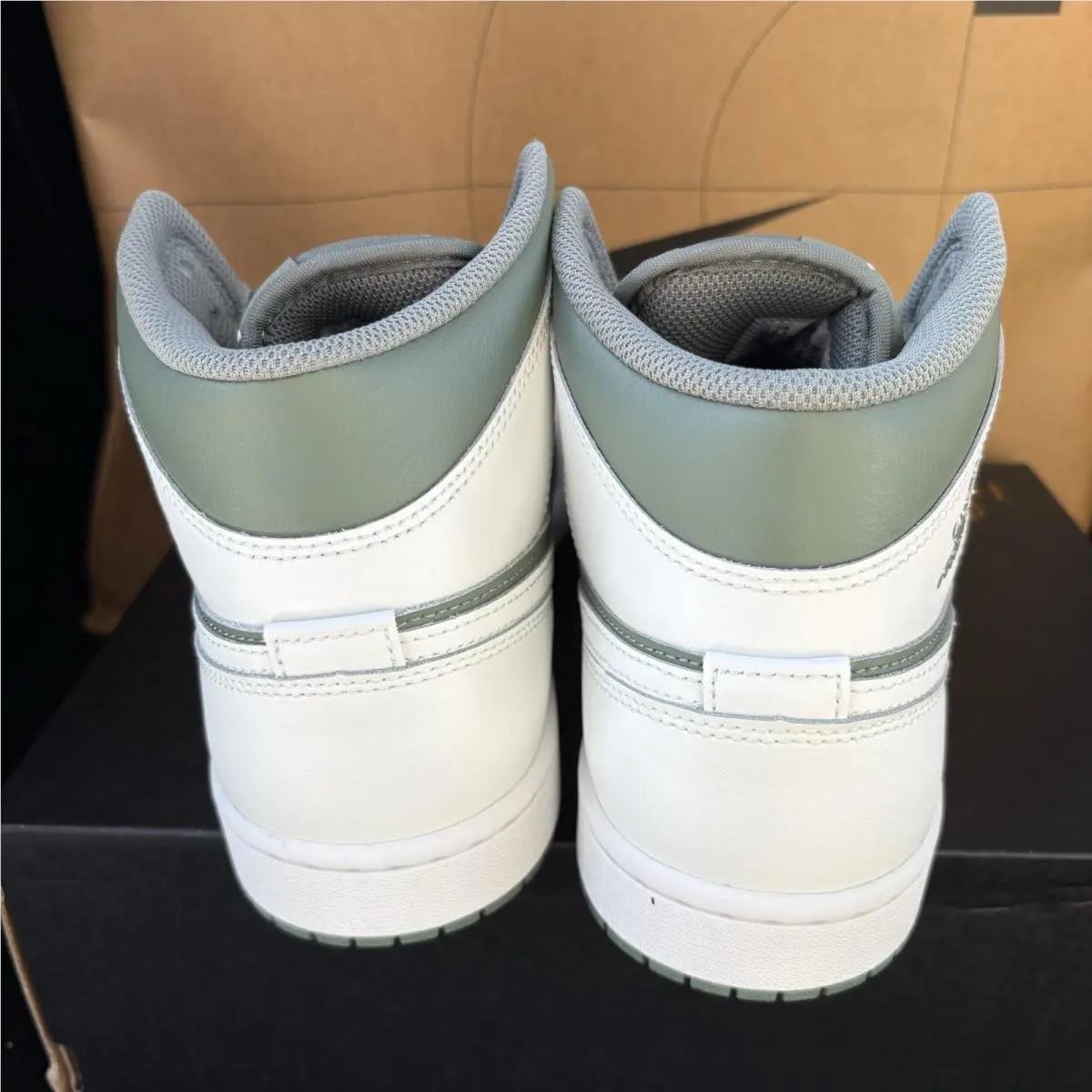 Nike shoes - Nike Air Jordan 1 - Air - DQ8426-107 - Green 2