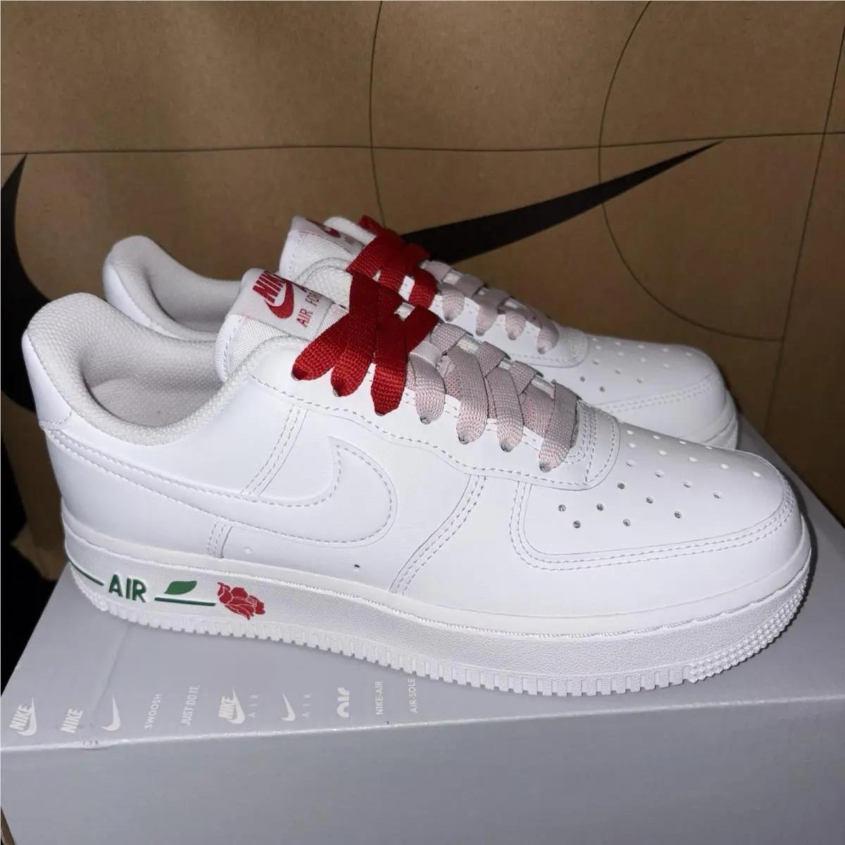 Nike Air Force 1 Low `07 SE Nby IF0498 100 ‘roses’ Women Size 10.5 Mens 9