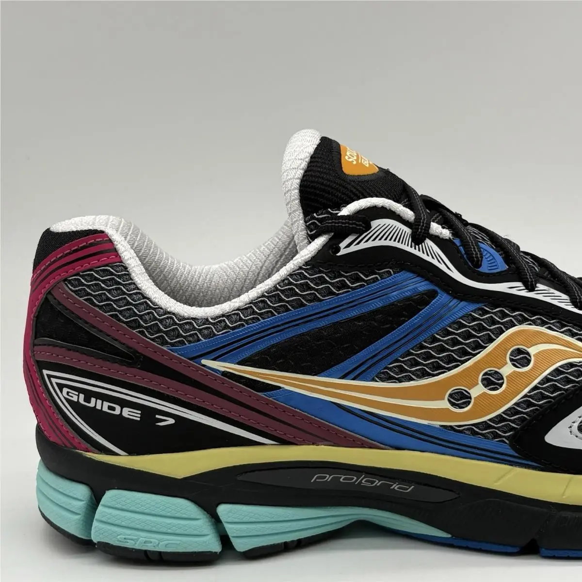 Nike shoes - Saucony ProGrid Guide 7 - Saucony ProGrid Guide - S70936-35 - Black 1