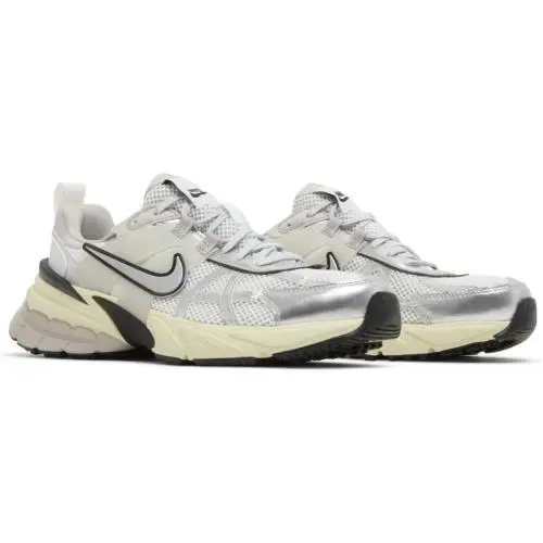 Nike shoes - Nike V2K Run - Run - HJ4497-100 - Silver 1