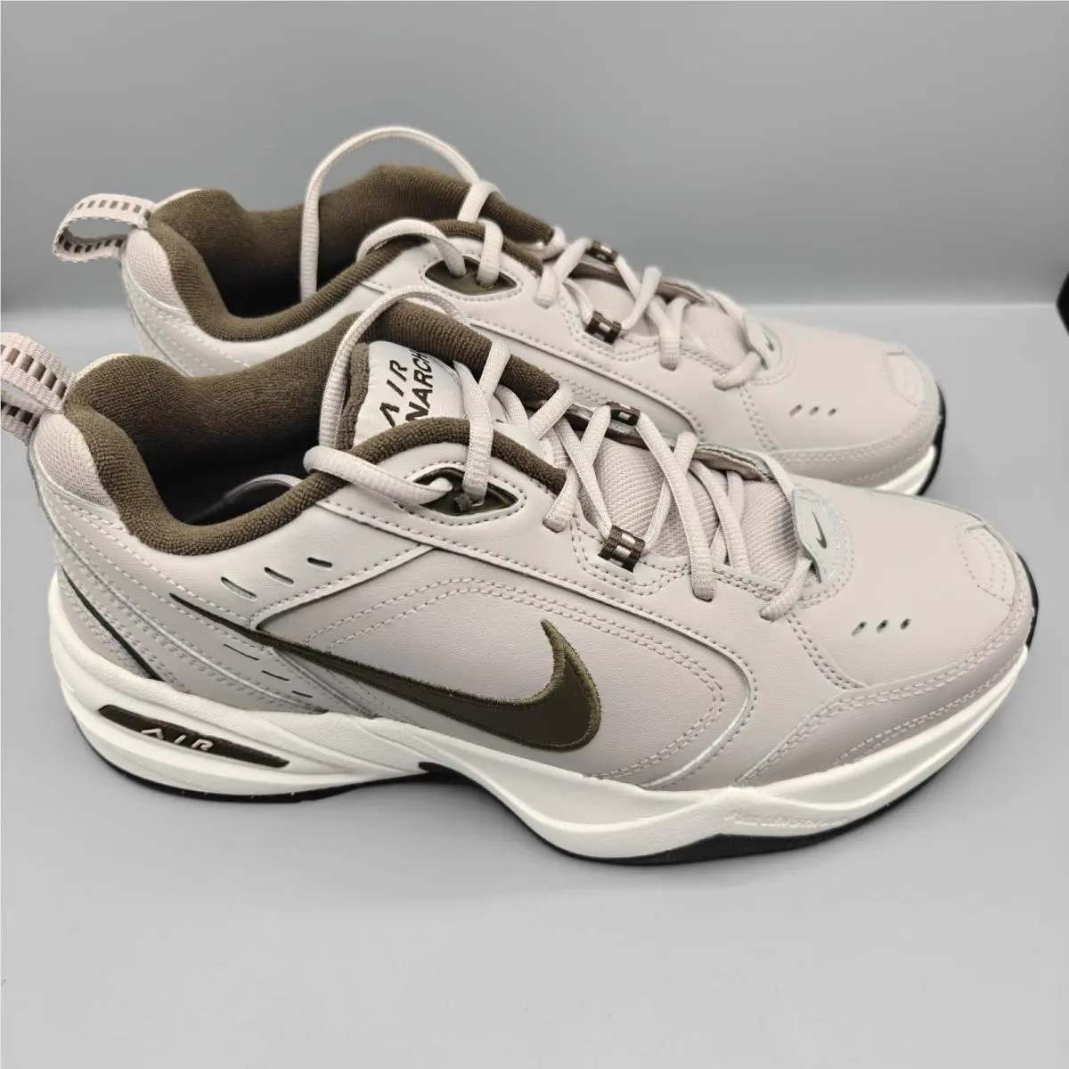 Nike shoes - Nike Air Monarch - Air Monarch - 415445-200 - Brown 0