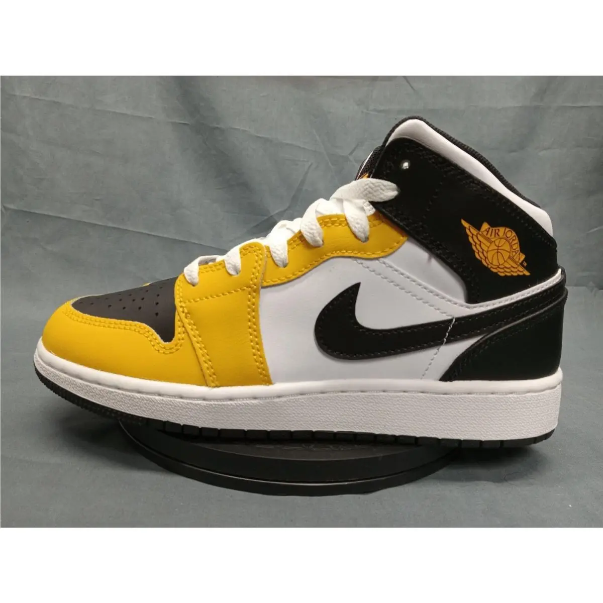 Nike shoes - Jordan Air 1 Mid GS - DQ8423 701 - Black (UPC: 196975667260) 3