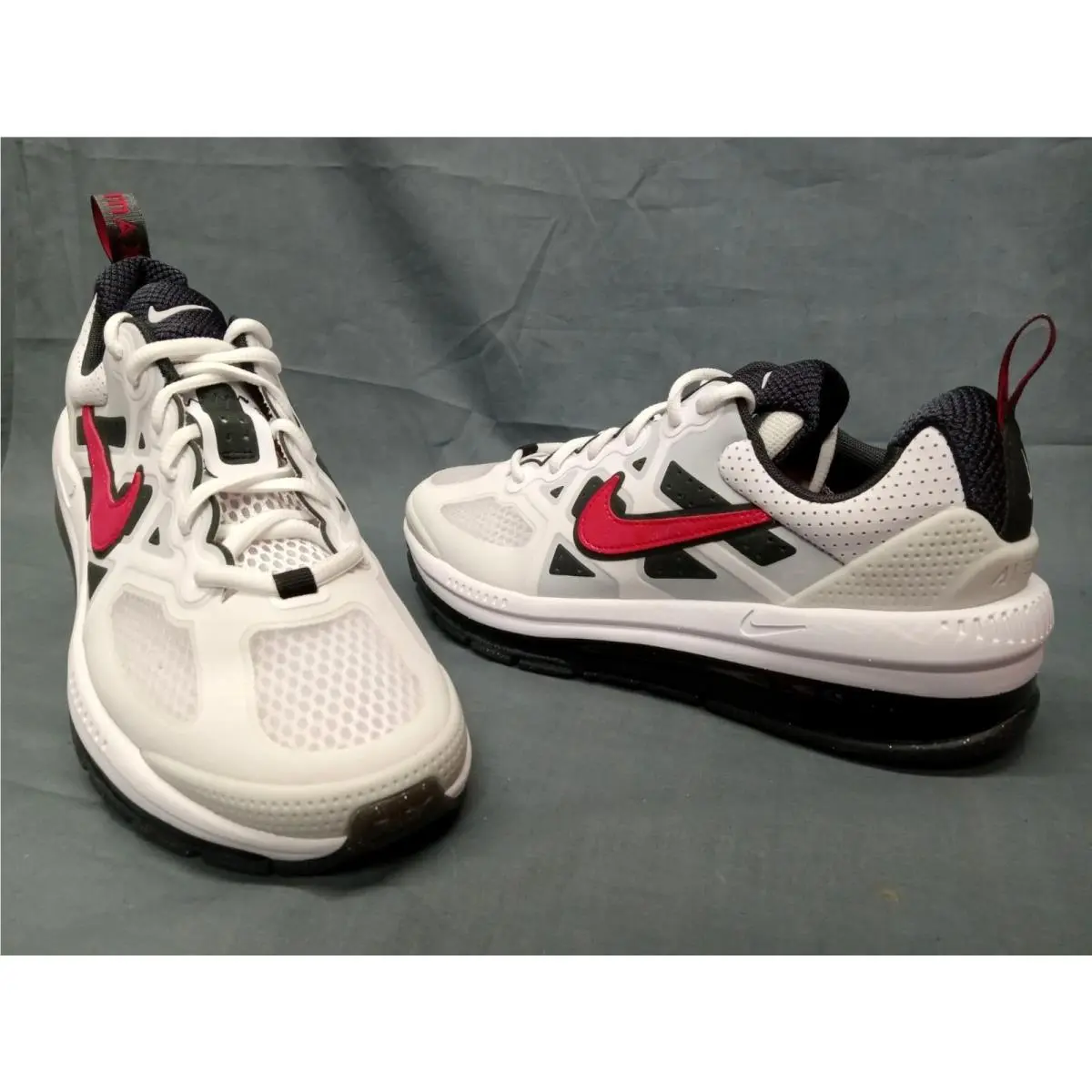Nike Air Max Genome SE1 GS White Very Berry Black Boys Size 6