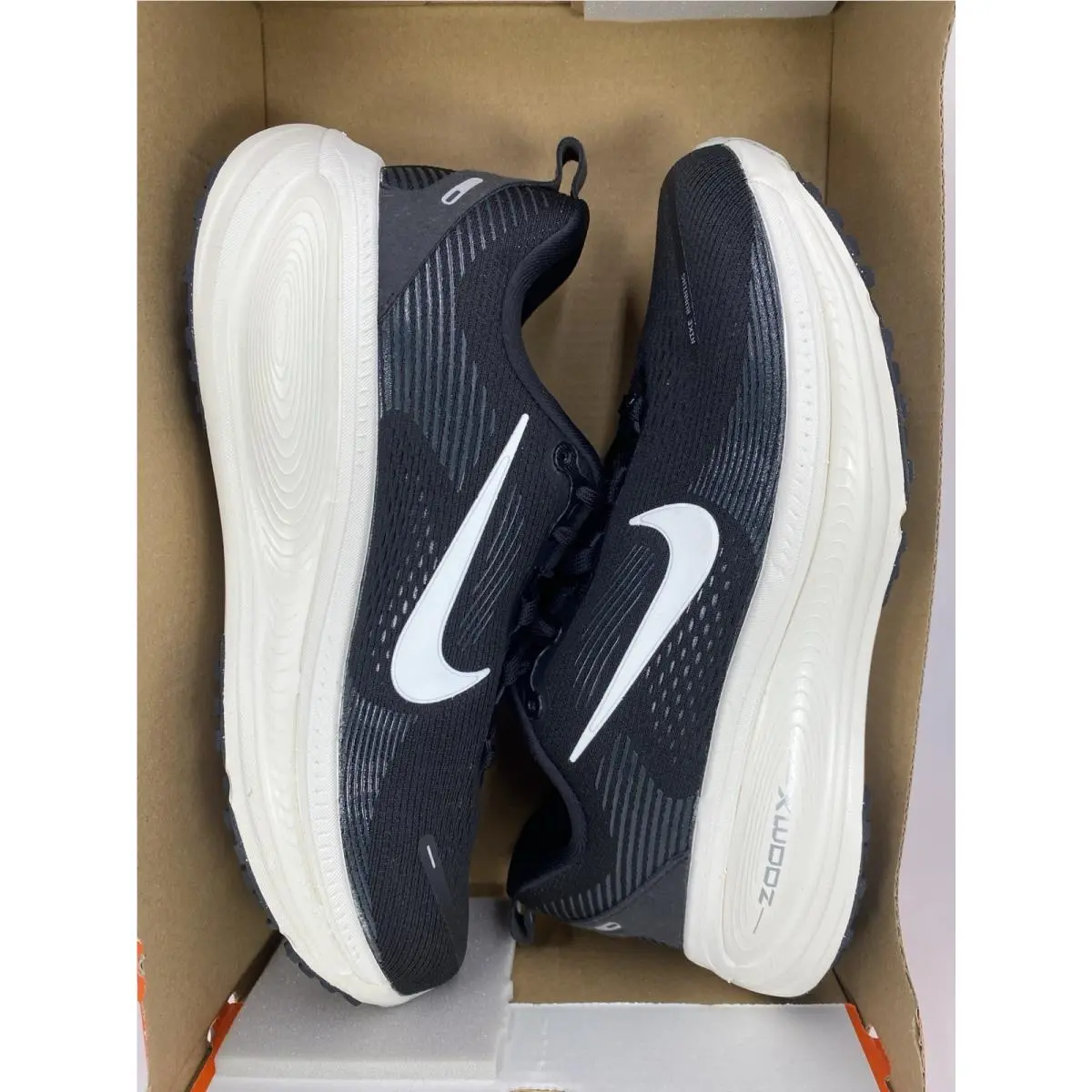 Nike shoes - Nike Vomero 18 - Vomero - IF0515-002 - Black (UPC: 197864094044) 7