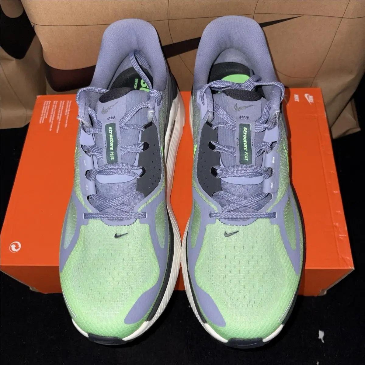 Nike shoes - Nike Structure - Structure - HQ3048-501 - Green 2