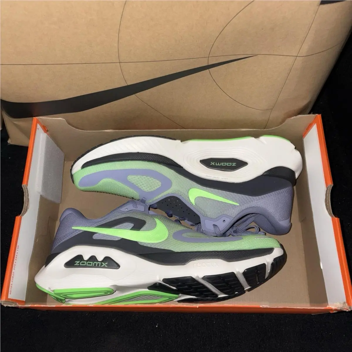 Nike shoes - Nike Structure - Structure - HQ3048-501 - Green 5