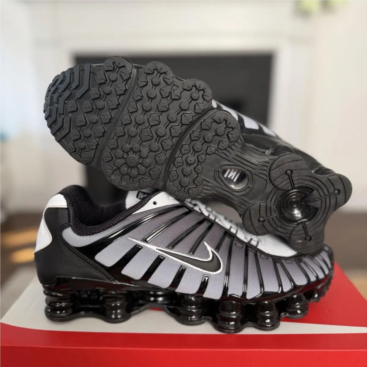 Nike shoes - Nike Shox - Shox - AV3595-017 - Black 3