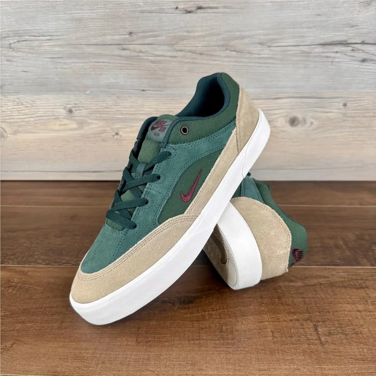 Nike SB Malor Mens Size 10.5 Seaweed Khaki Phantom Burgundy Crush FV6064 300