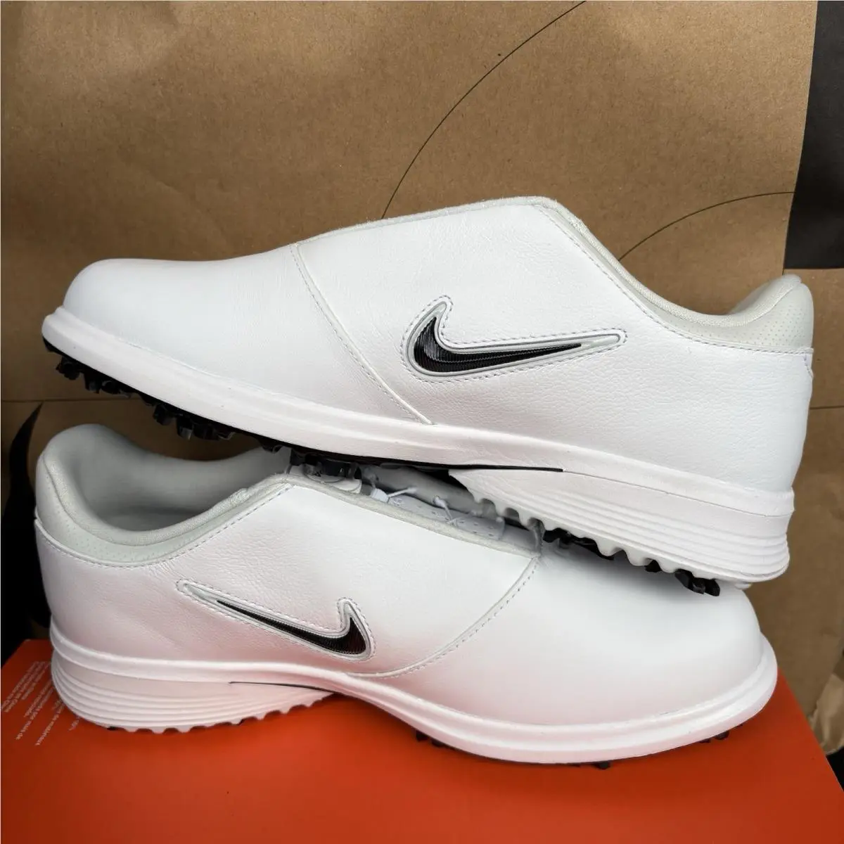 Nike shoes - Nike Victory - Victory - HM6545-100 - White 1