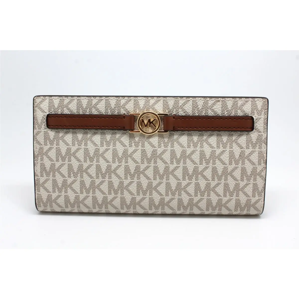 Michael Kors Women`s Reed Large Snap Wallet Vanilla