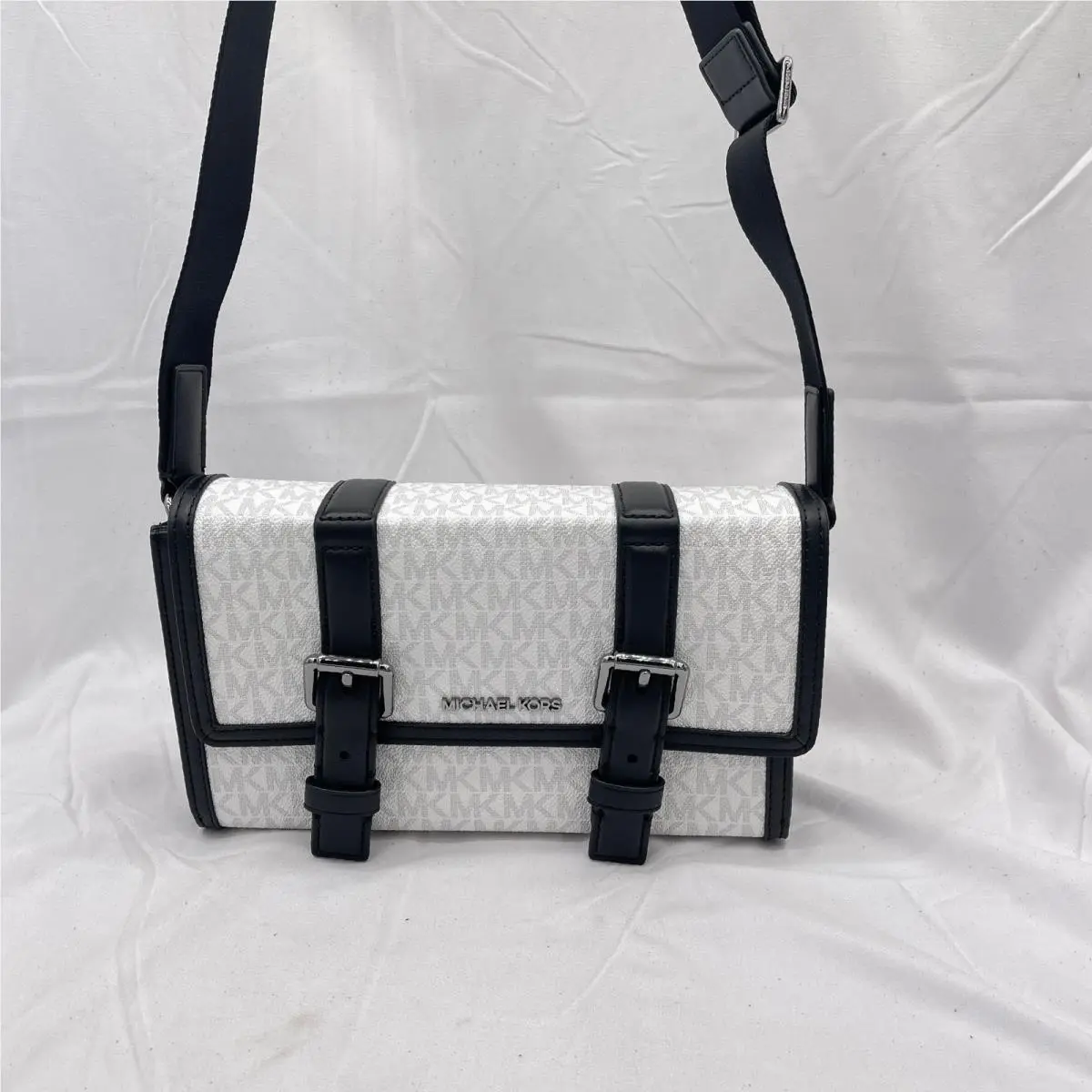 Michael Kors Mens Cooper Trunk Crossbody Bag Logo Canvas White/black