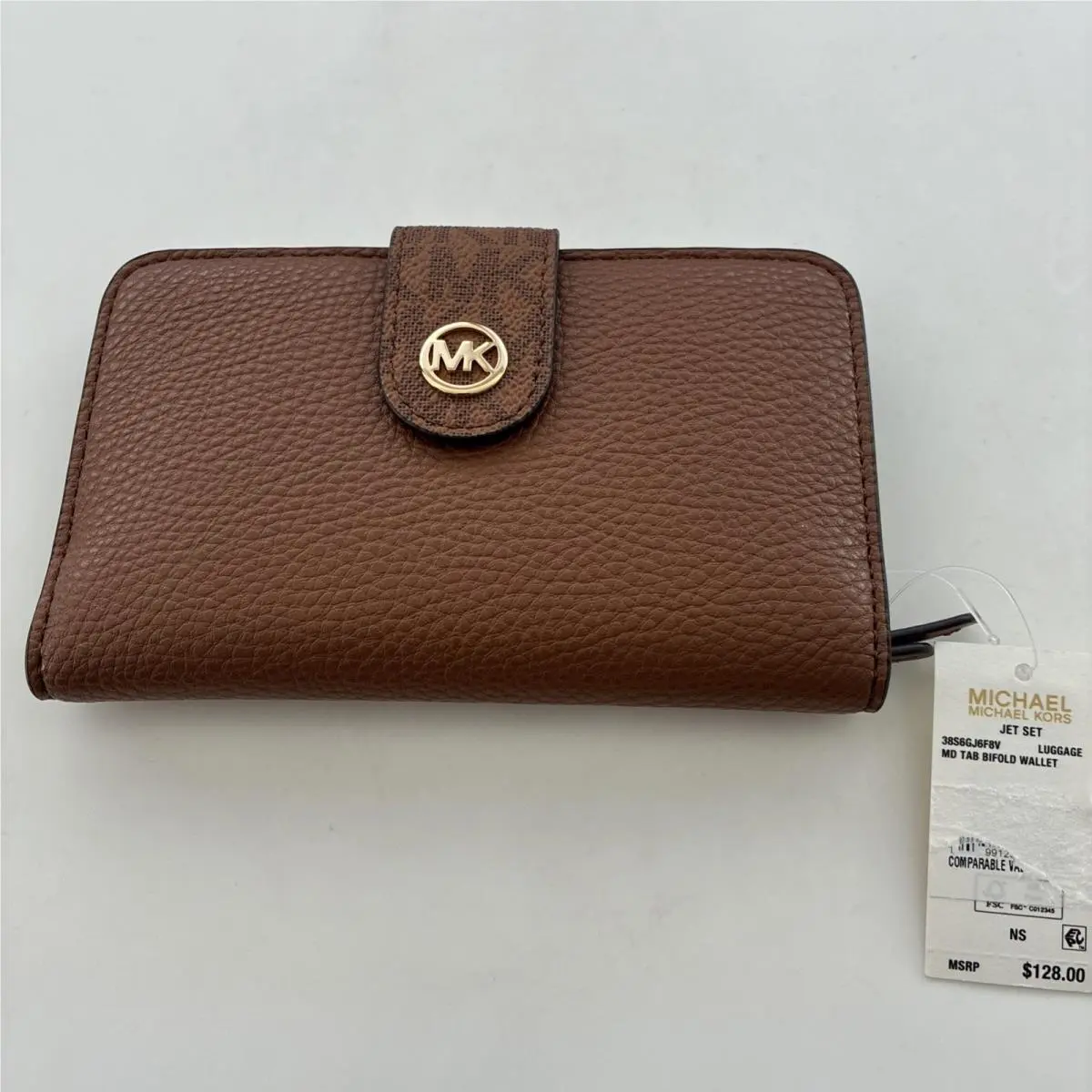 Michael Kors Jet Set Luggage Medium Bifold Wallet NWT$128