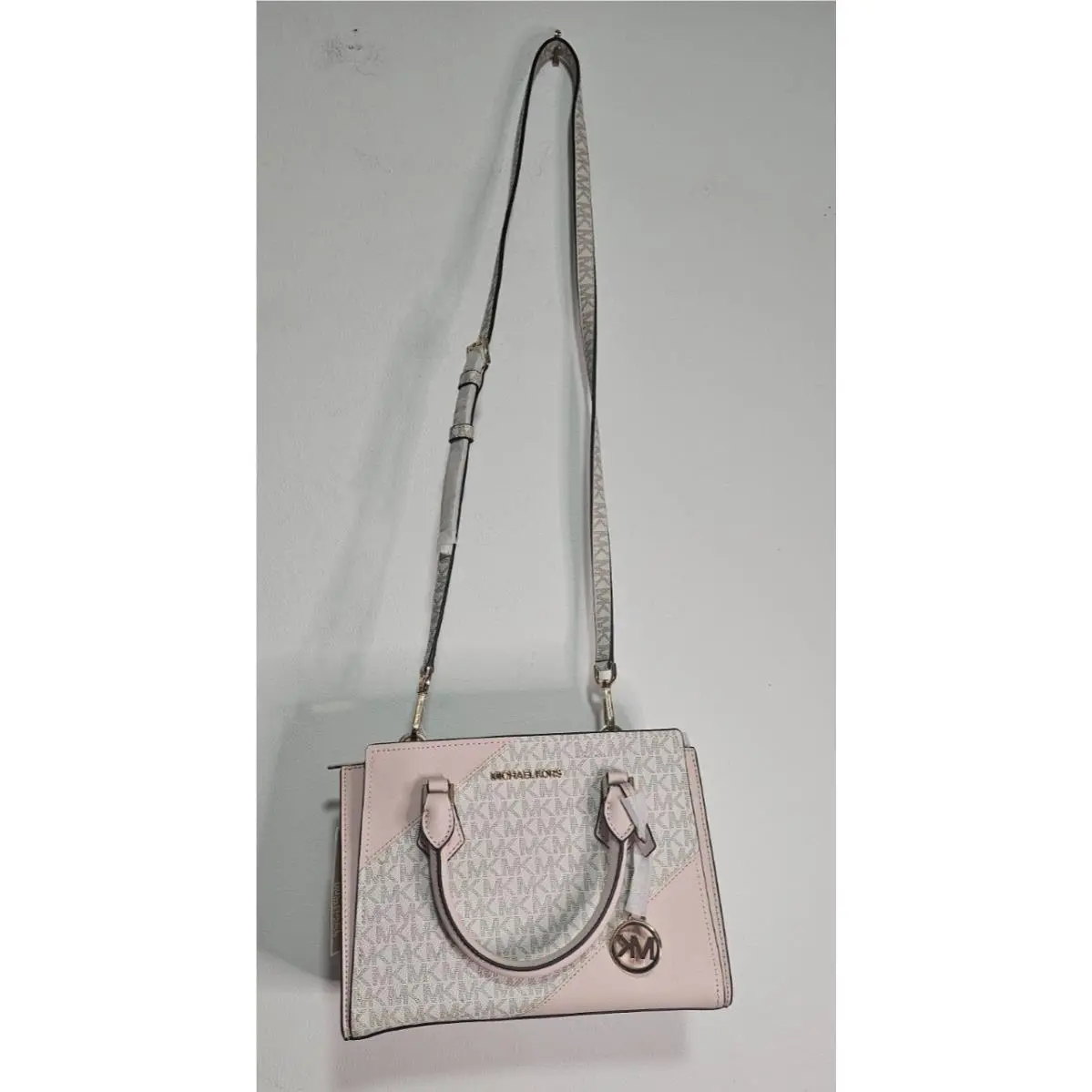 Michael Kors Hope Messenger Medium Crossbody Bag Powdered Blush Pink