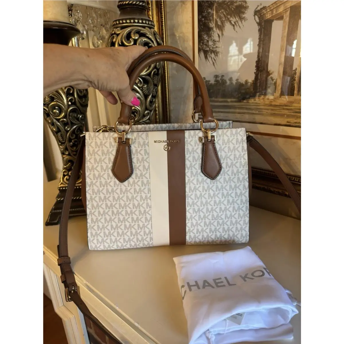 Michael Kors Marilyn Signature Medium Satchel Bag Semi Lux Van/lugg