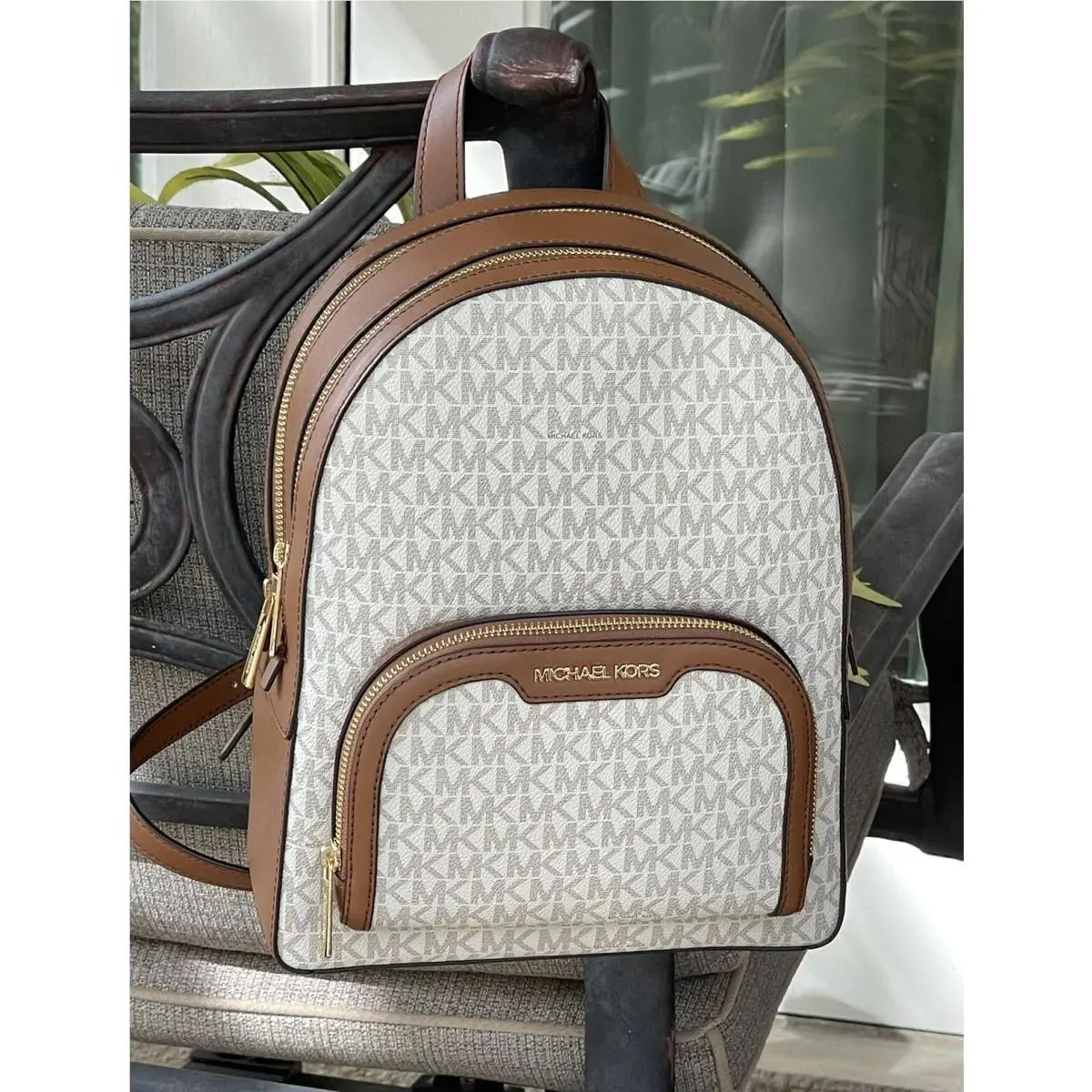 Michael Kors Jaycee Medium Zip Pocket Backpack Bag Tote MK Vanilla Logo Leather