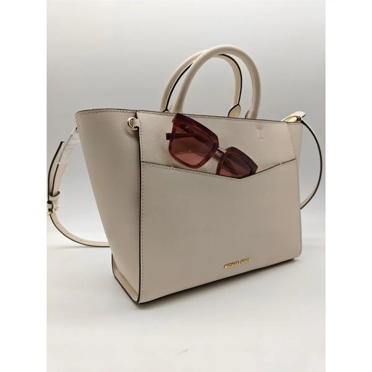 Michael Kors Kaylee Leather Women`s Large Tote Crossbody Bag in Cream Off White