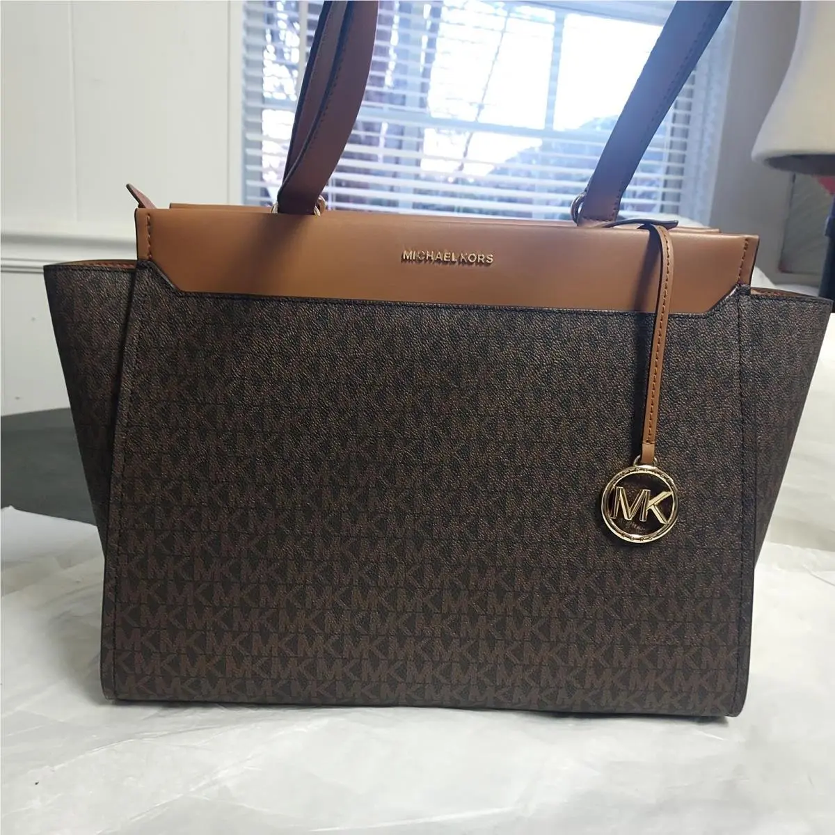 Michael Kors Graham Logo Large Top Zip Satchel Tote Brown Acorn Leather Logo