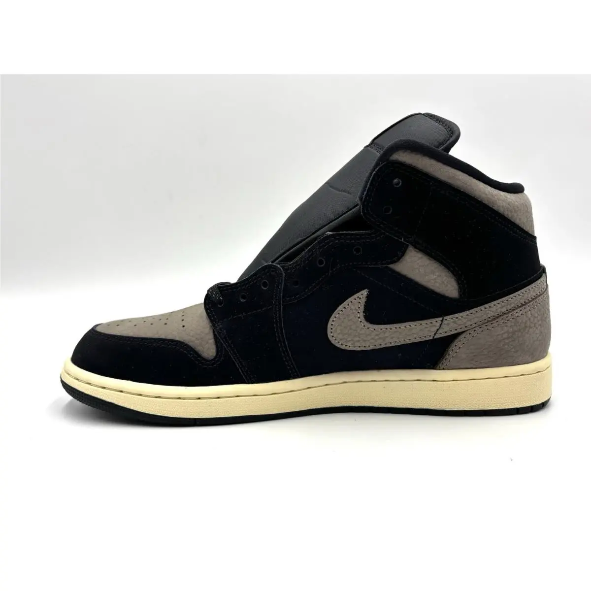 Nike shoes - Air Jordan 1 - Air - IB7110-002 - Multicolor 1