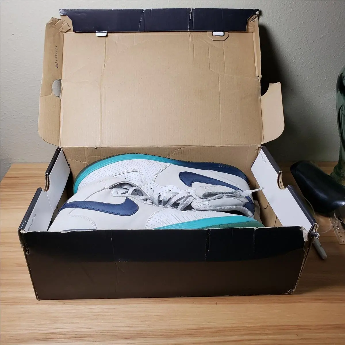 Nike shoes - White 17