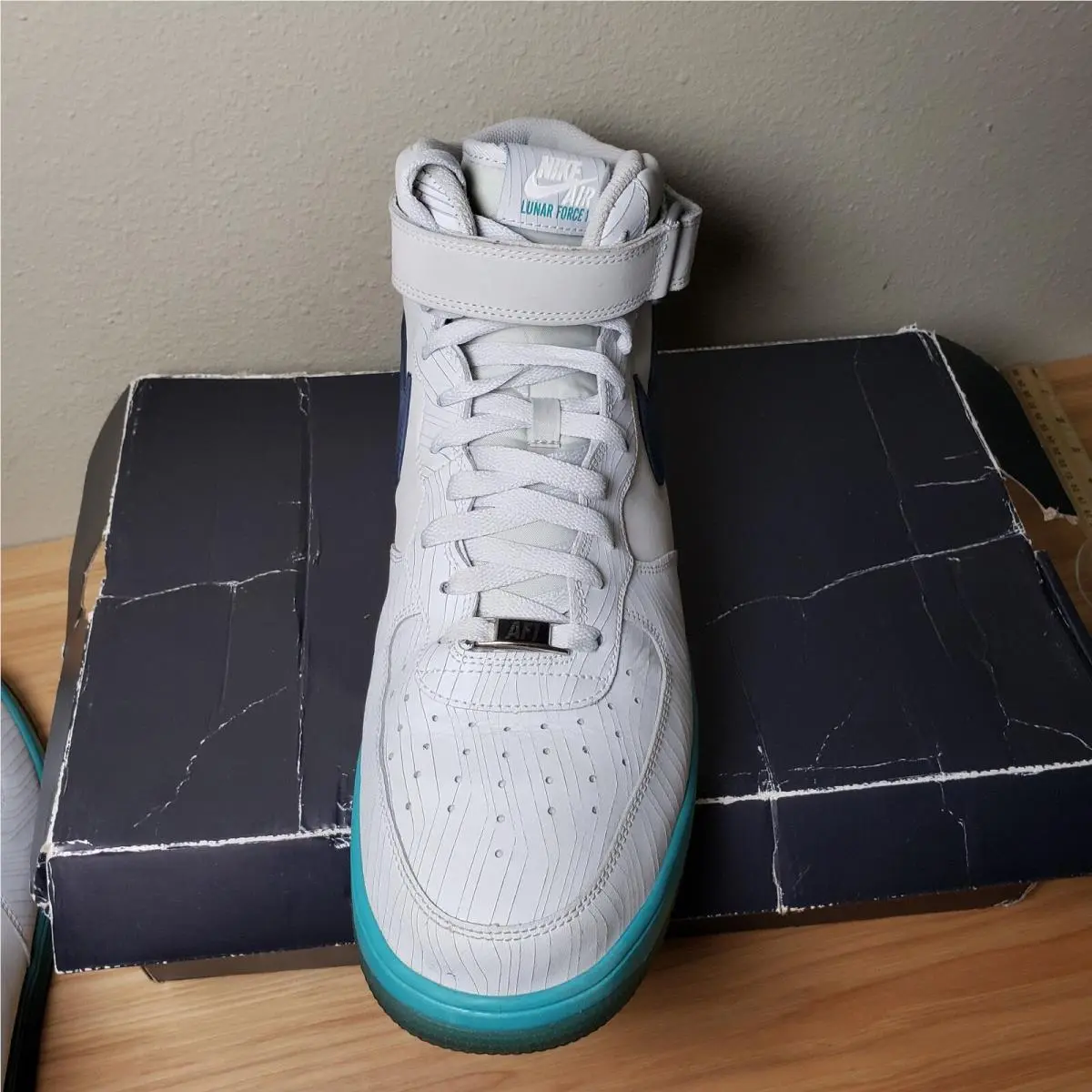 Nike shoes - White 6