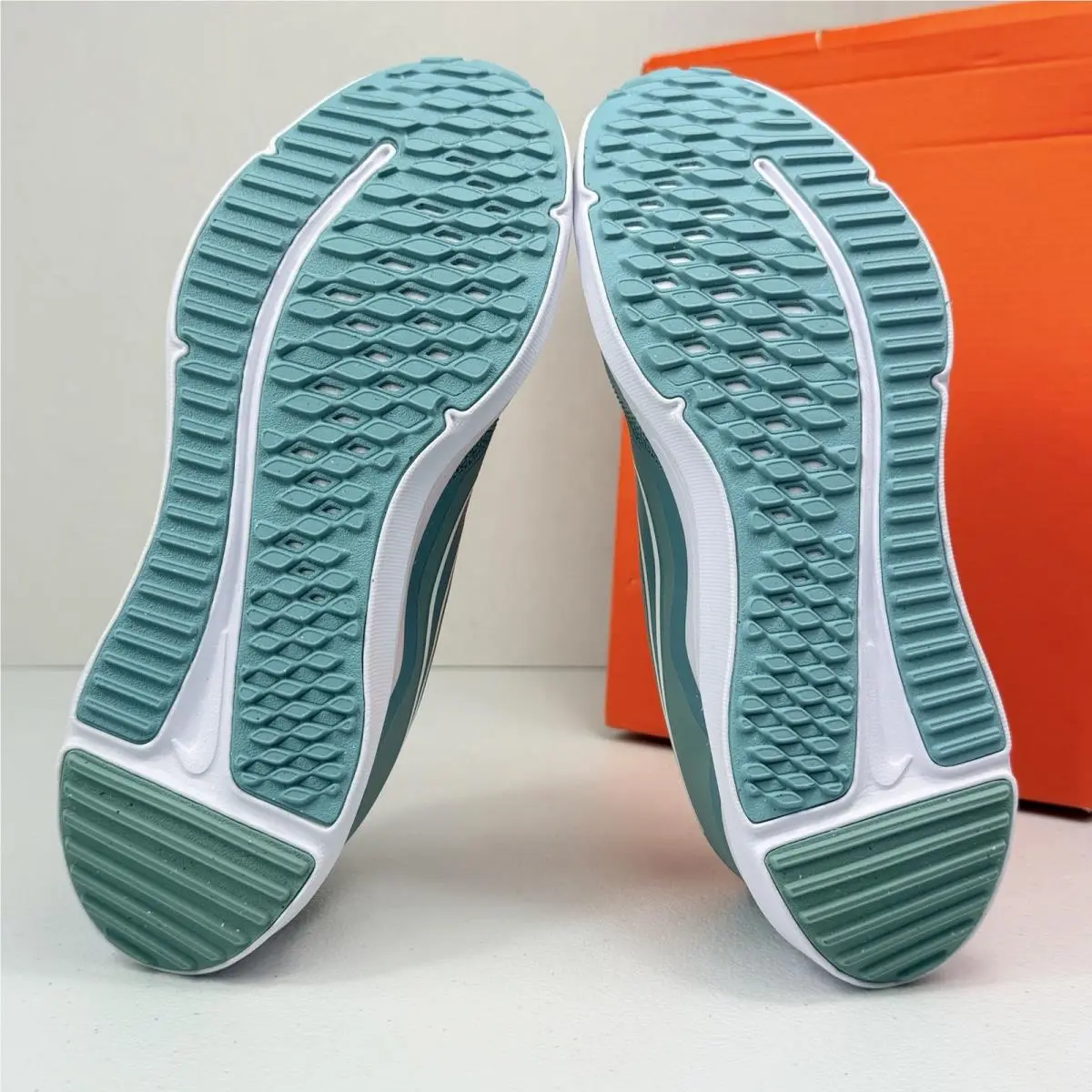 Nike shoes - Nike Cosmic Runner GS - Cosmic Runner - Green 8