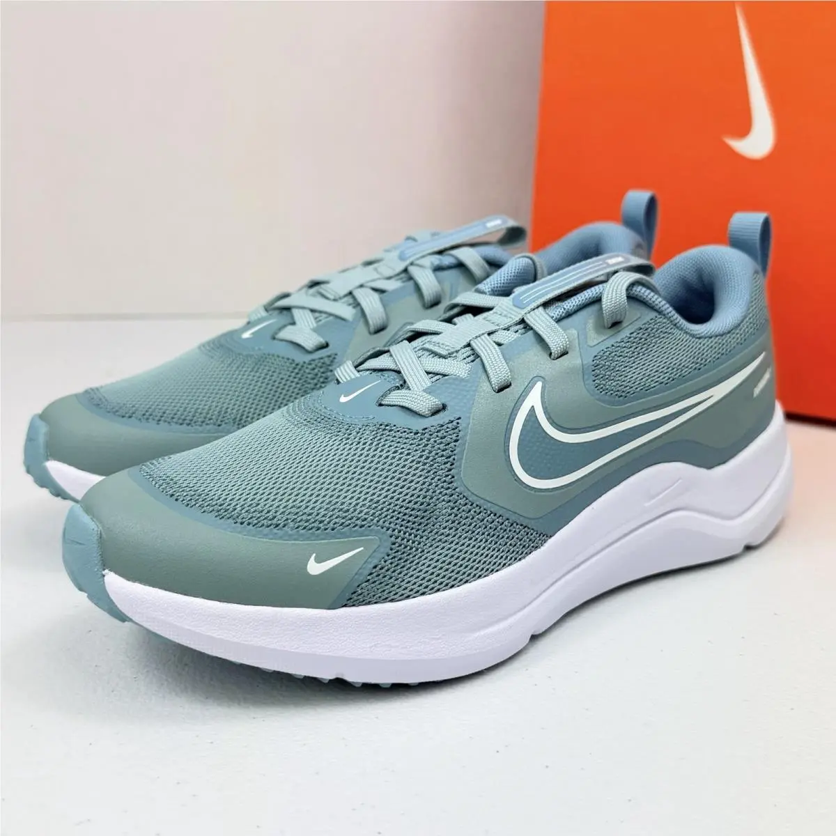 Nike shoes - Nike Cosmic Runner GS - Cosmic Runner - Green 2