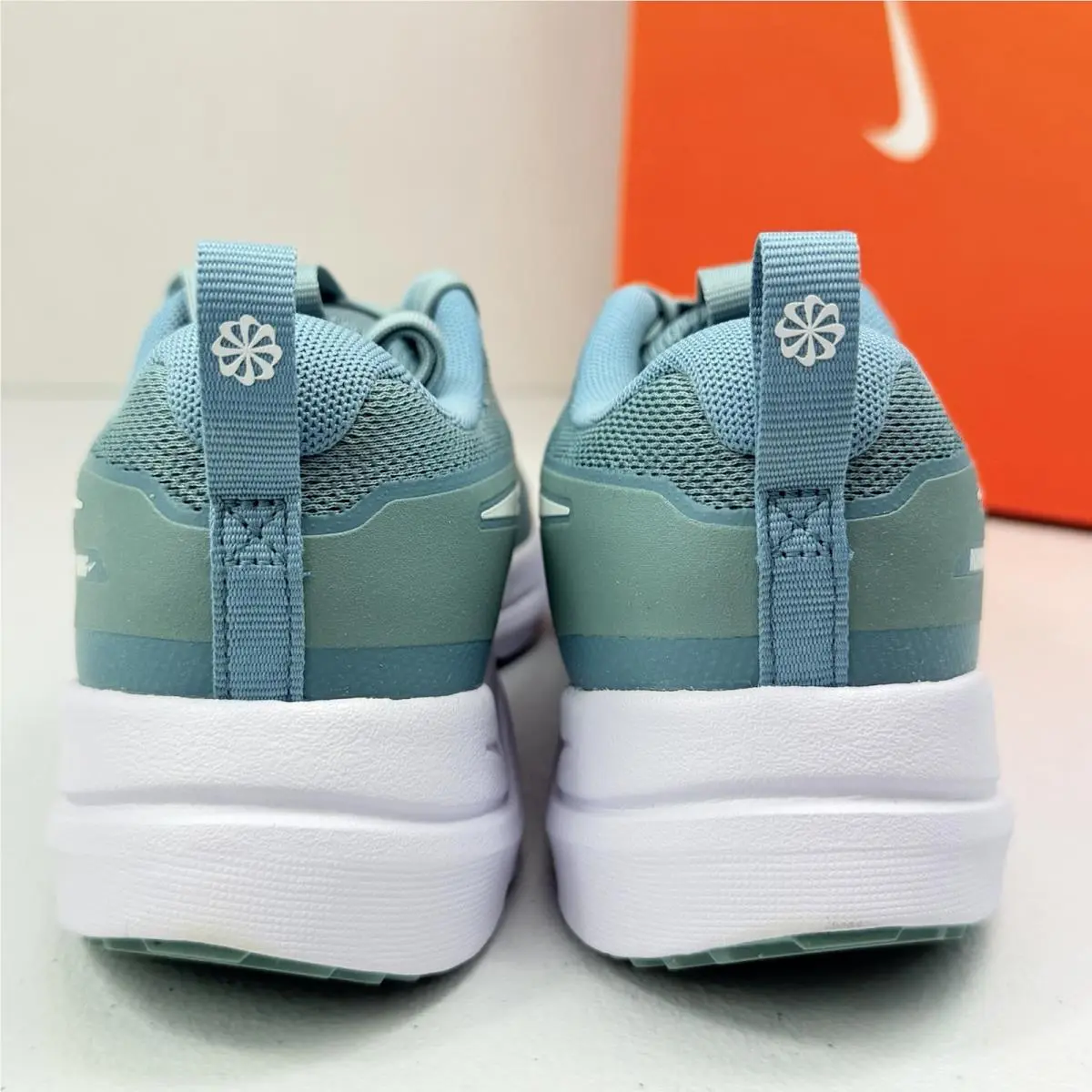Nike shoes - Nike Cosmic Runner GS - Cosmic Runner - Green 4