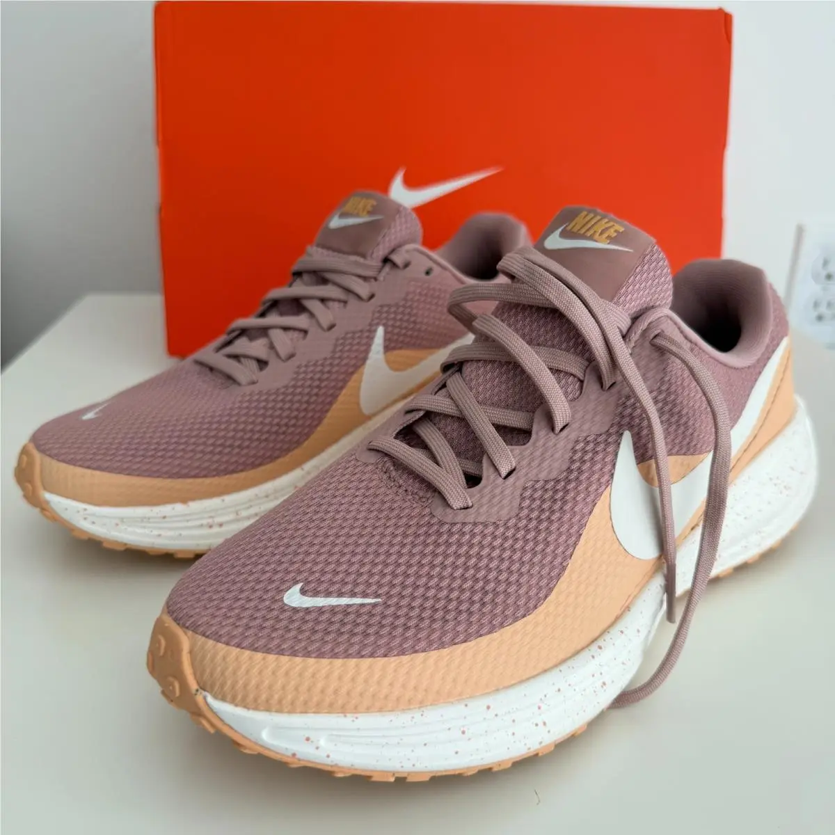 Nike shoes - Nike Revolution - Revolution - Pink 3