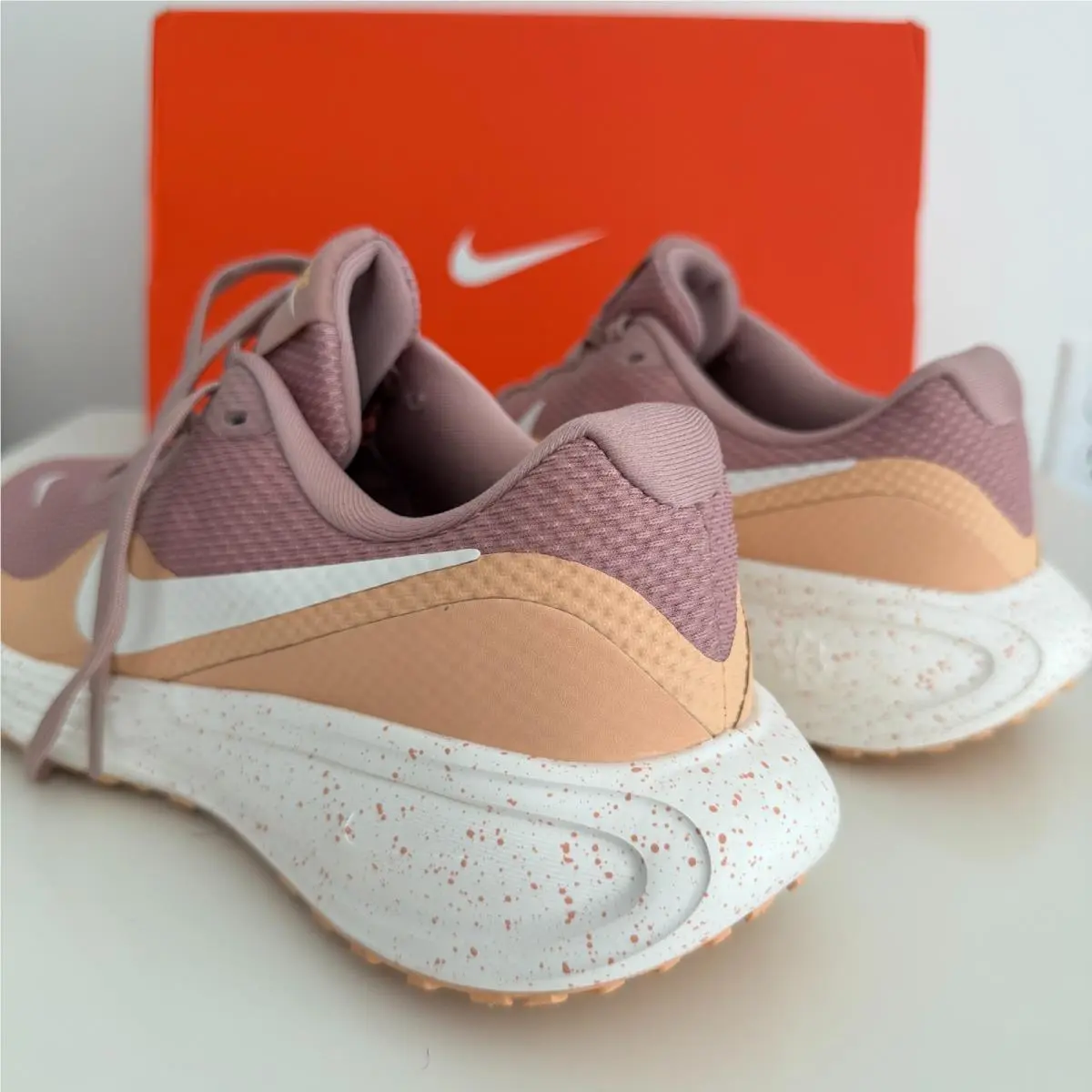 Nike shoes - Nike Revolution - Revolution - Pink 5