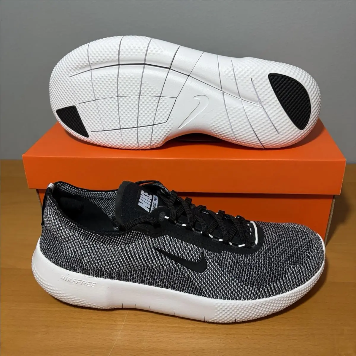 Nike shoes - Nike Free 2025 - Free - HF1078-004 - Gray 1