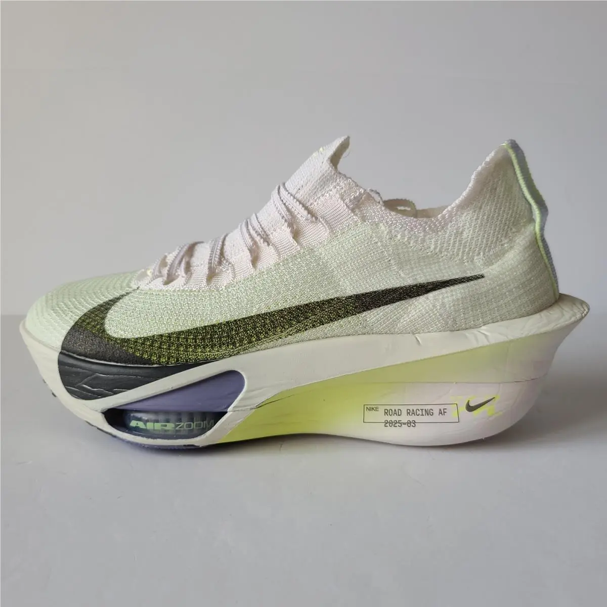 Nike Air Zoom Alphafly Next% 3 Phantom Sequoia FD8311-002 Men`s Size 11.5