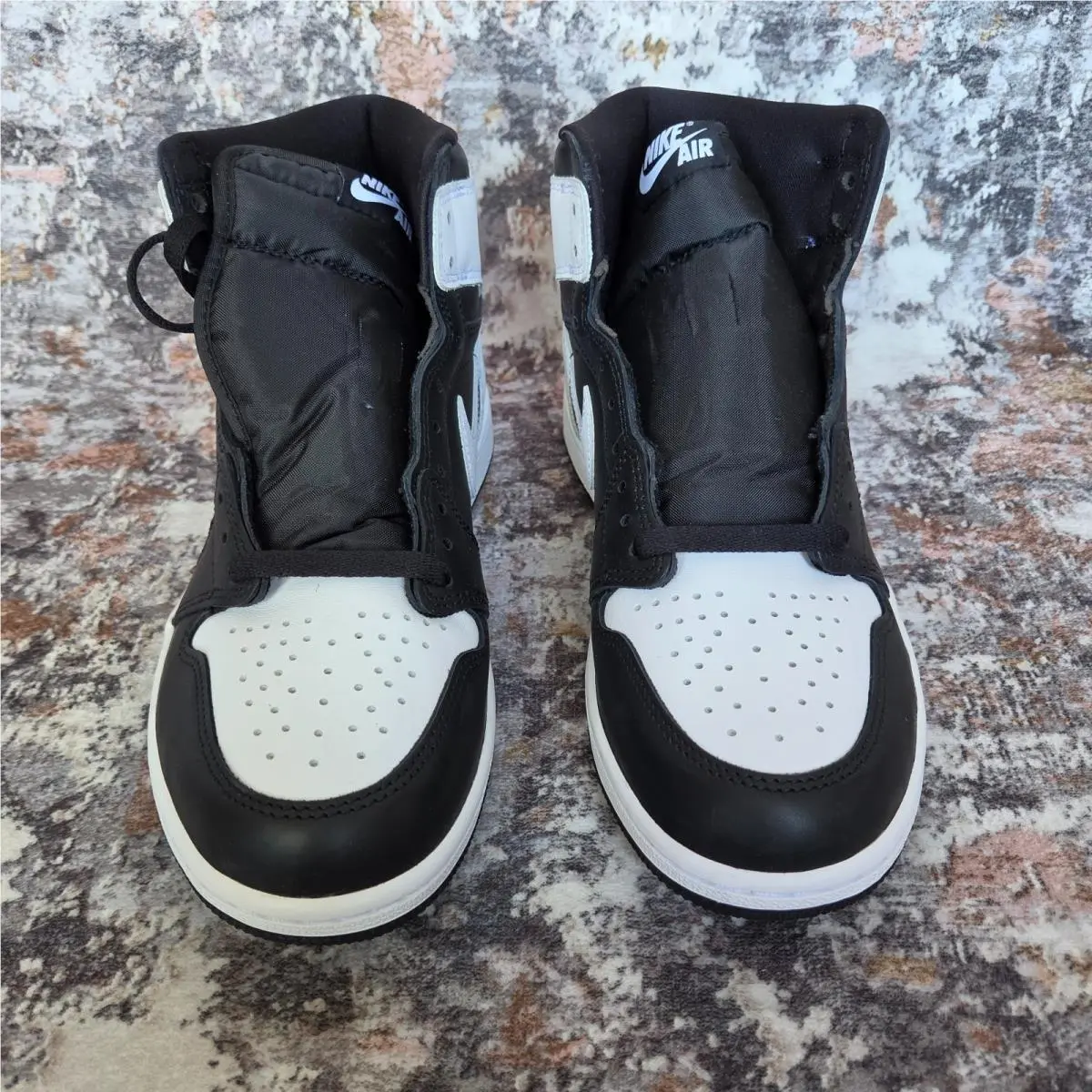 Nike shoes - Nike Air Jordan 1 - Air - Black White 4