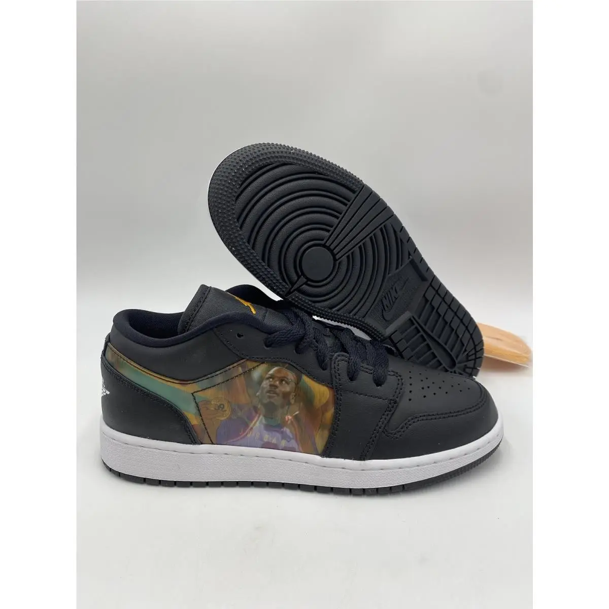 Nike Air Jordan 1 Low `gs` Hologram DR9497-001 Michael Jordan Sz 6Y/Women`s 7.5