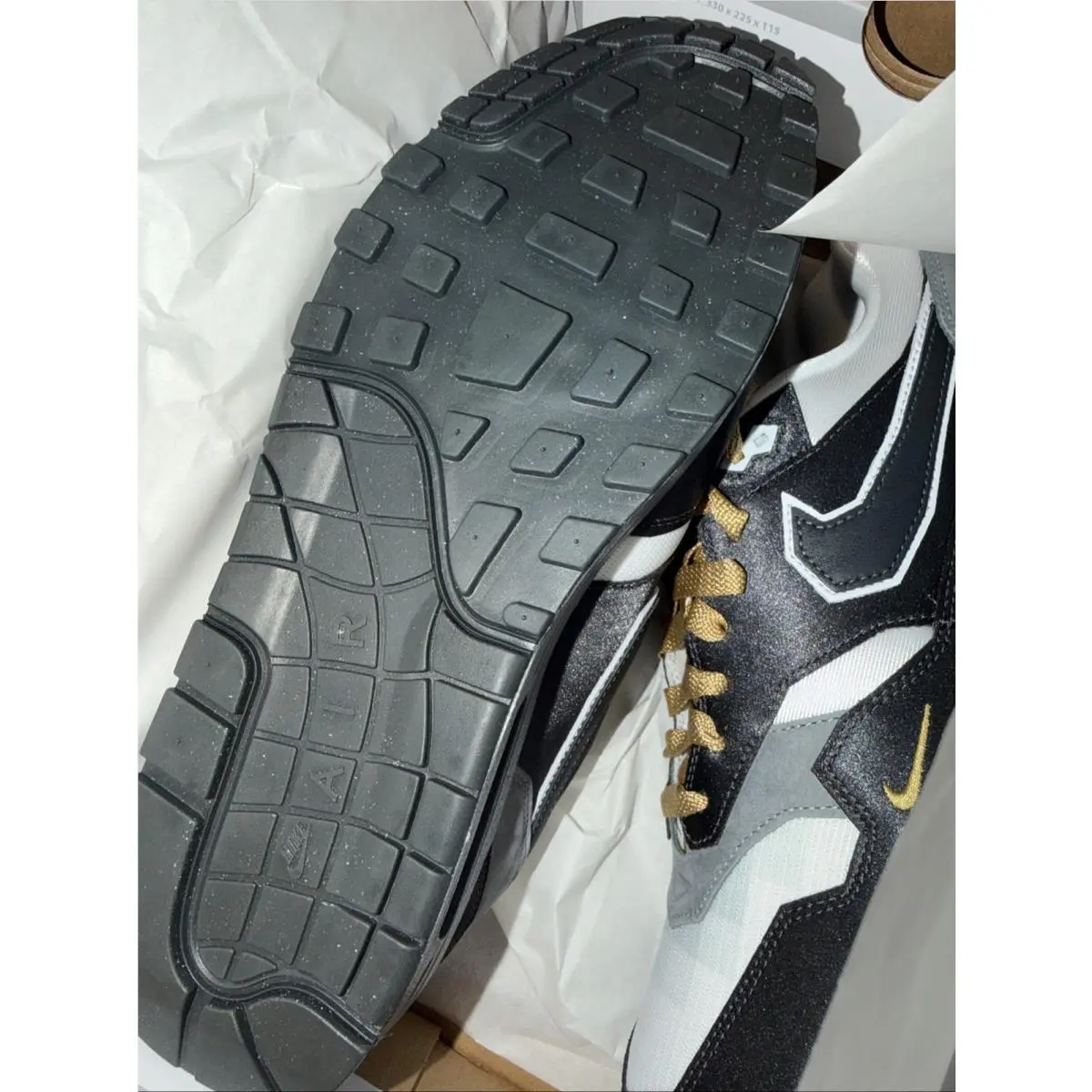 Nike shoes - Nike Air Max 1 - Air Max - Gray 1