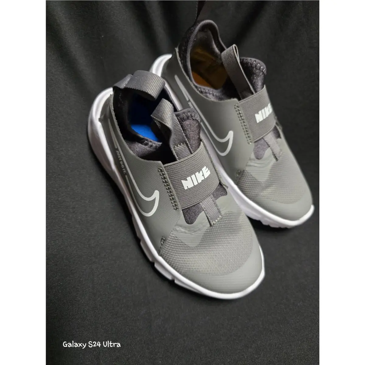 Nike shoes - Nike Flex Runner - Flex Runner - pewter/ white 2