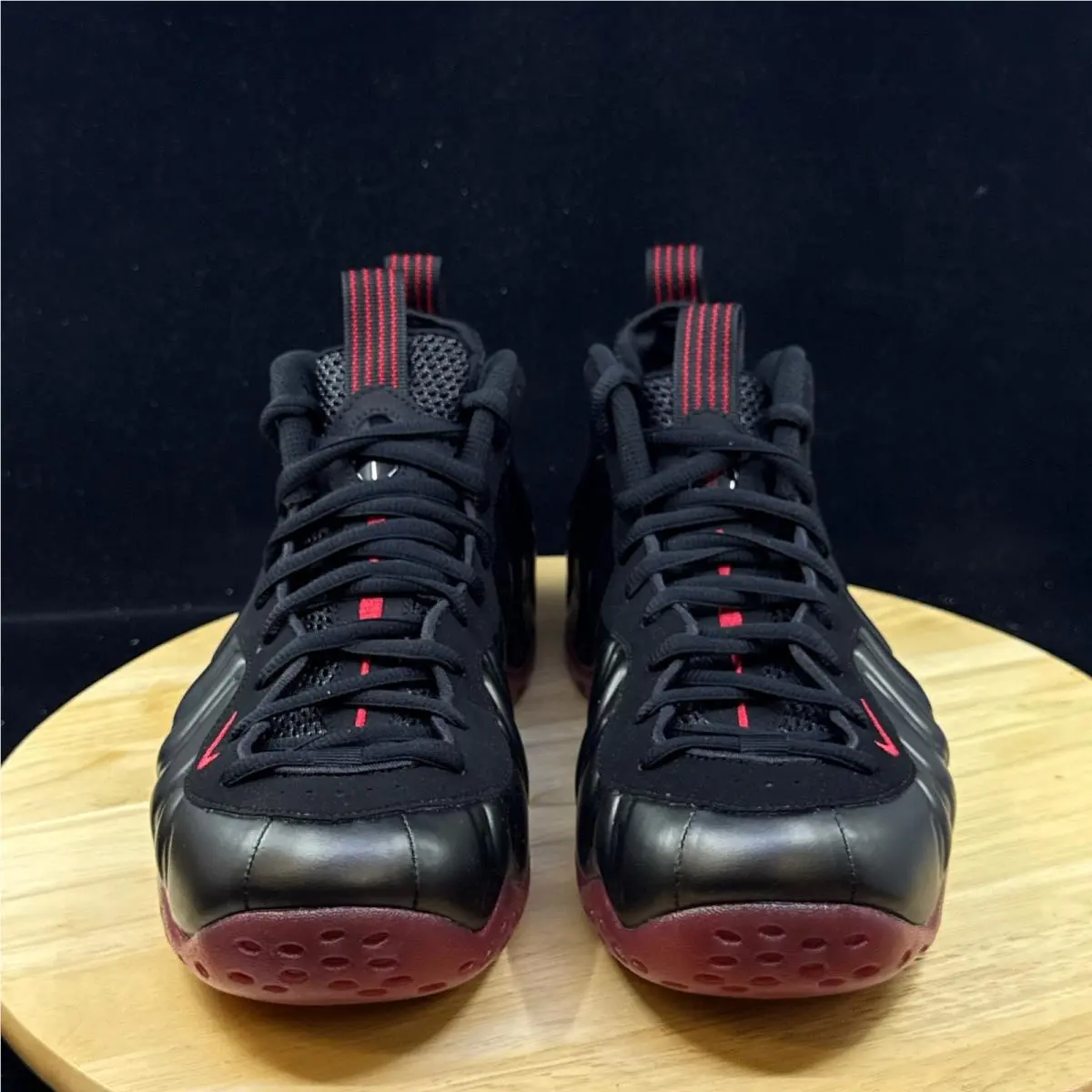 Nike shoes - Black 1