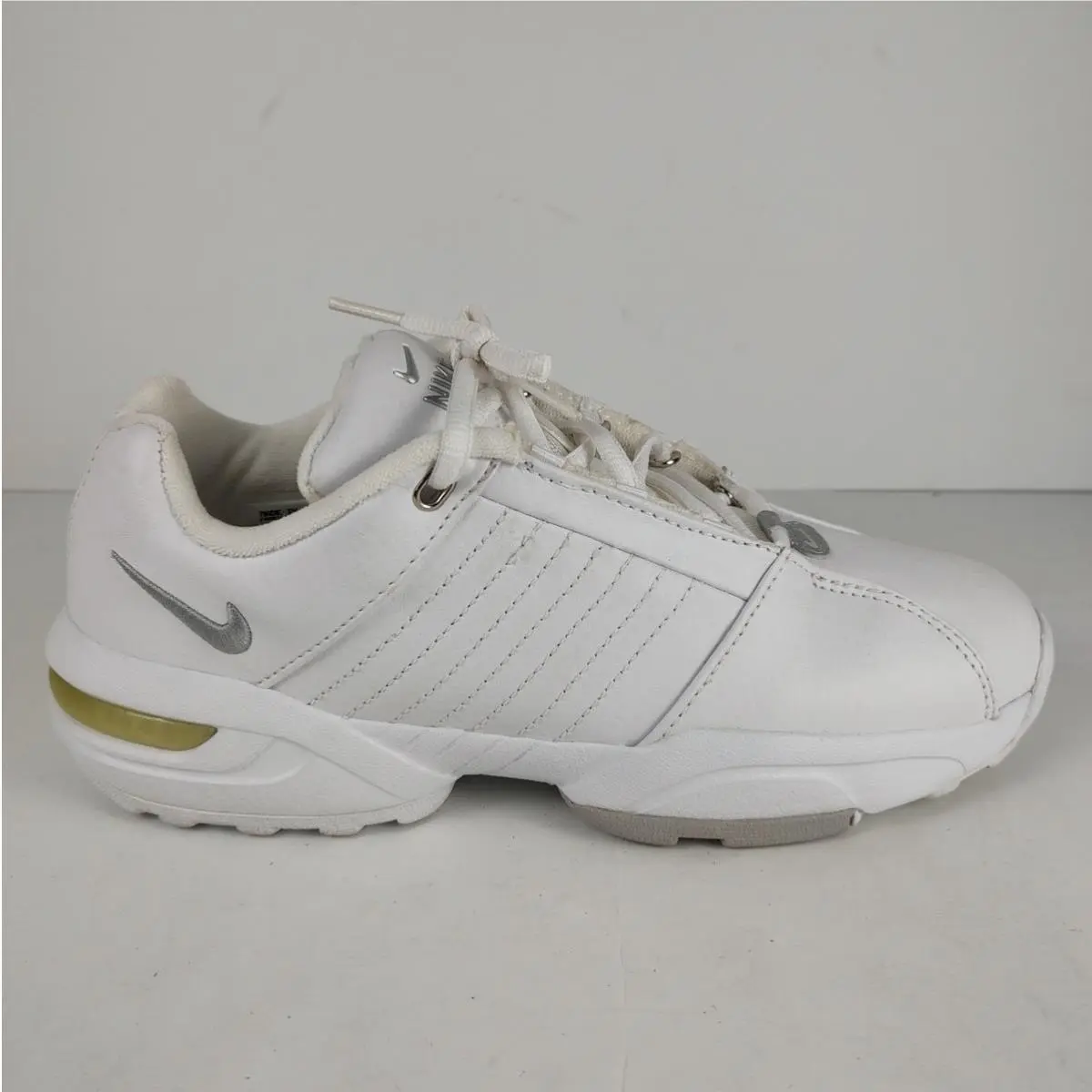 Vtg Deadstock Nike Trainer Arrival GS Y2K Athletic Sneakers Womens Size 8.5
